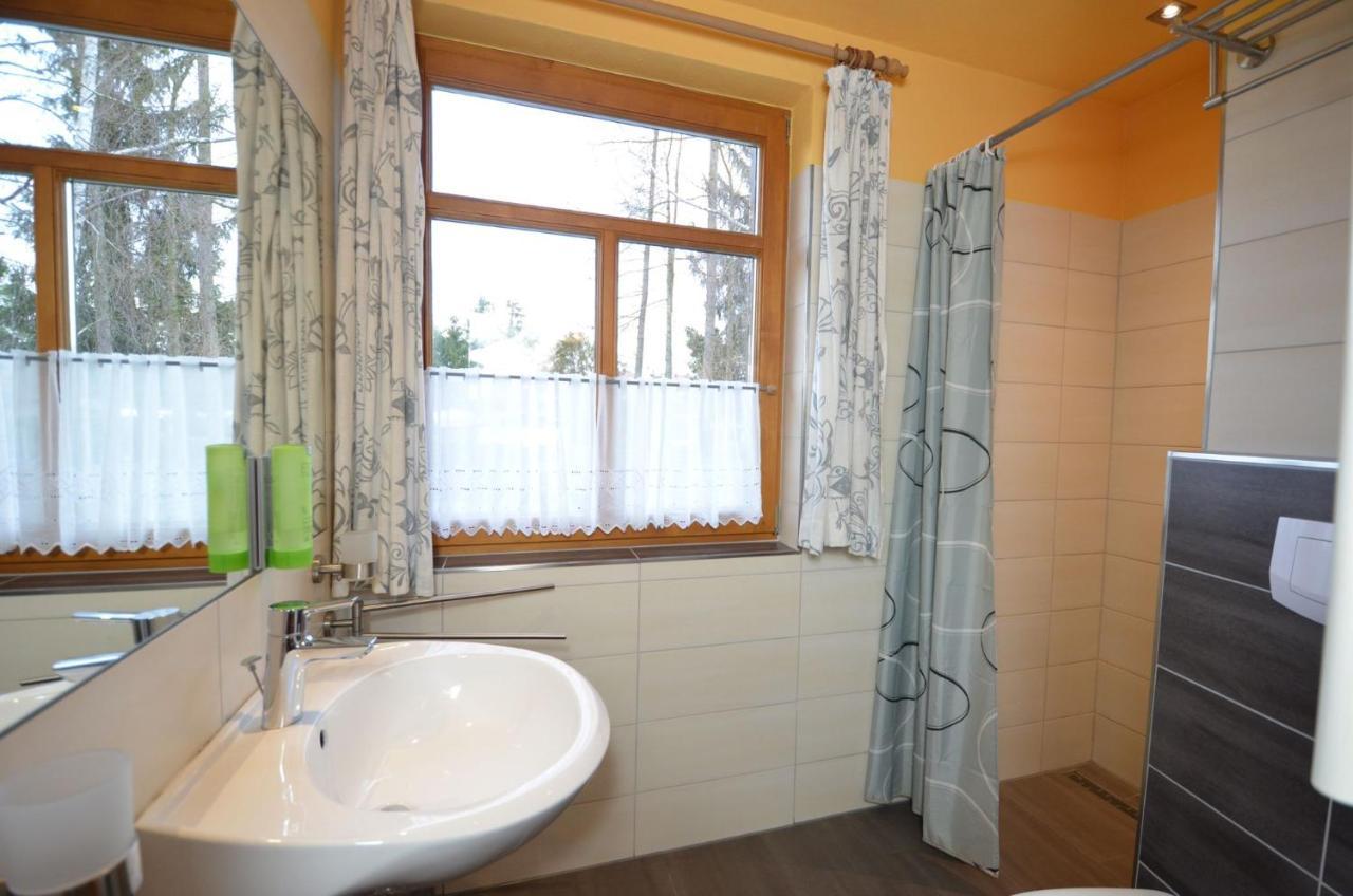 Großes Doppelzimmer